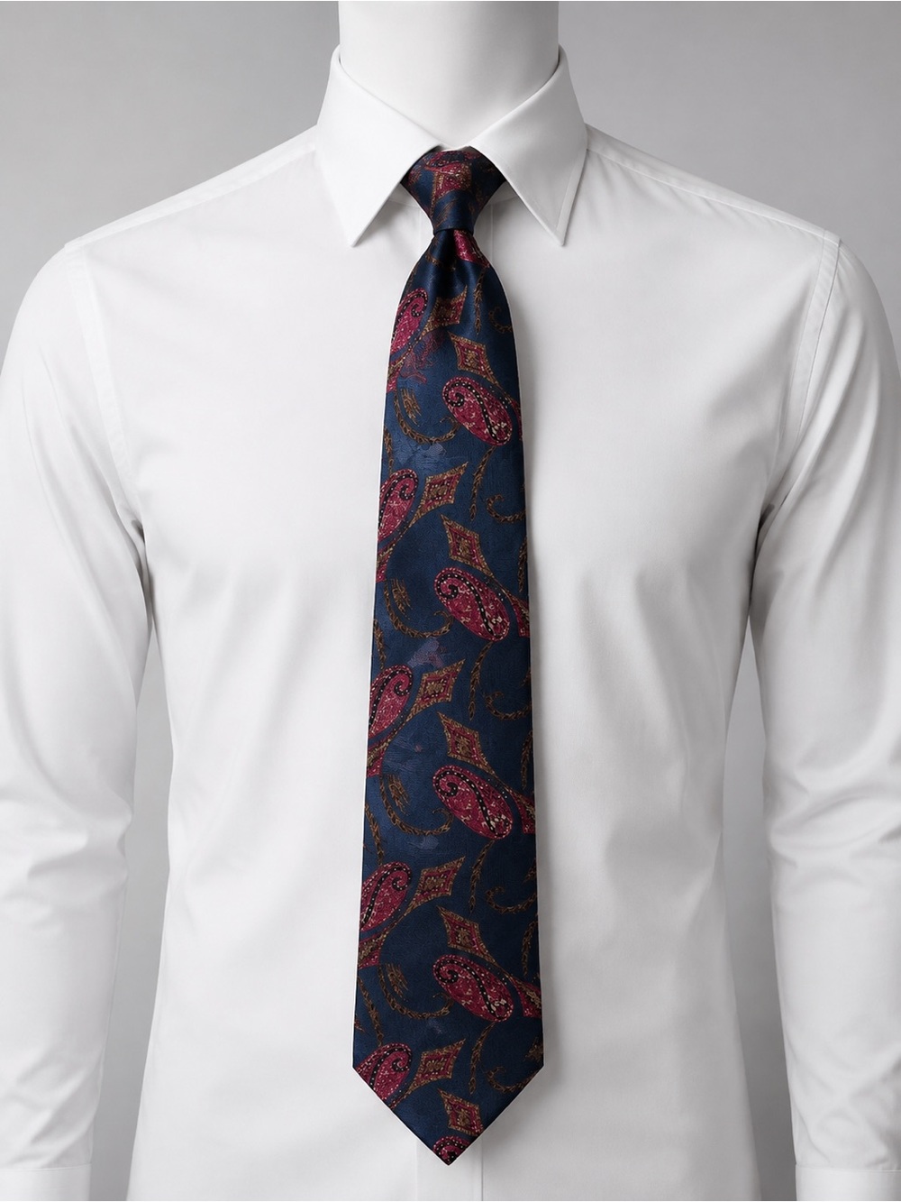 Villa Bugatti Italian Silk Paisley Tie Navy Fuchsia Men’s Necktie
